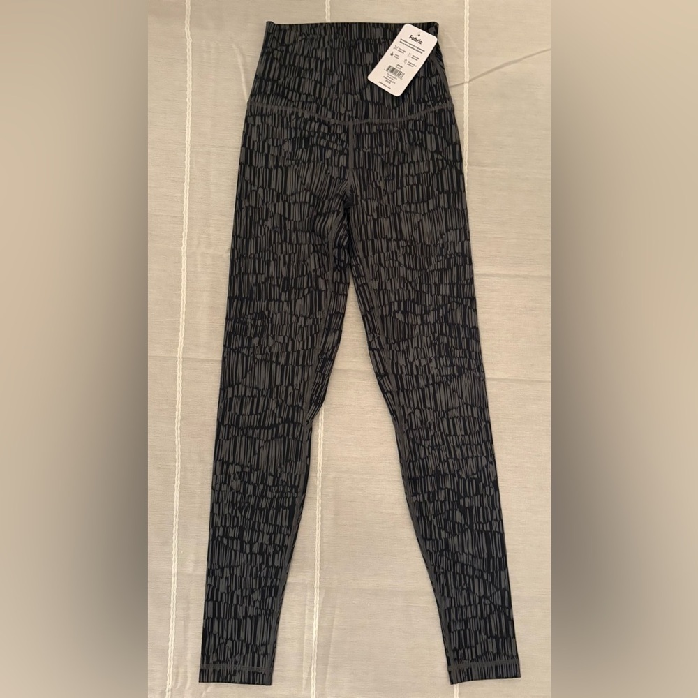 NWT Jo + Jax Studio Legging Small Adult 2-4